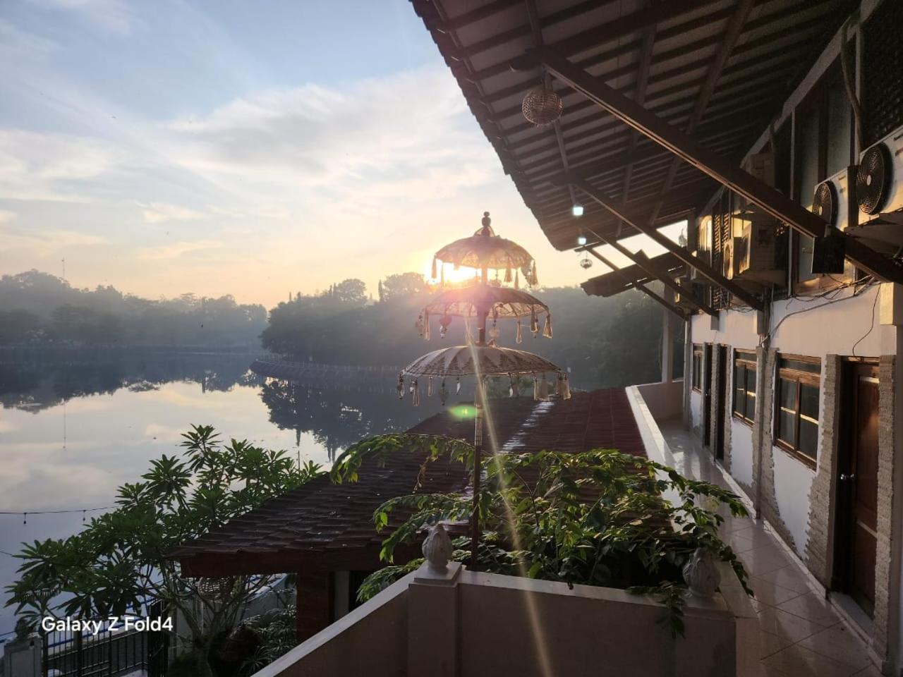 Omah Kenangan At Seven Trumpets Resort Maguwo Exterior foto